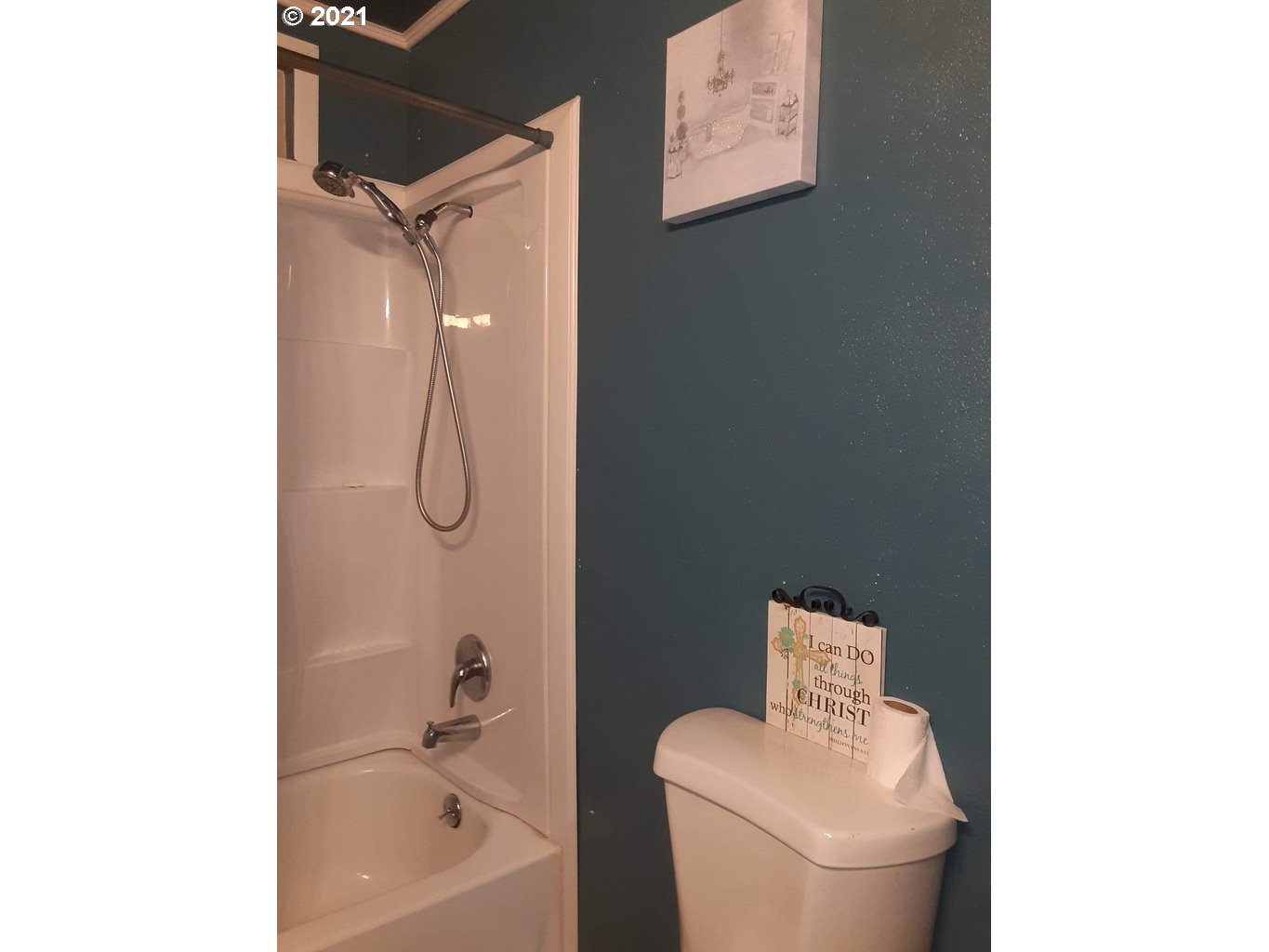 30312 Hummingbird Hill Road Gold Beach, OR 97444 - Photo 9 of 27