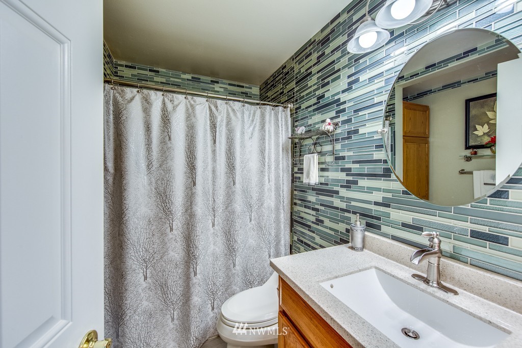 3510 Rasmussen Lane Bremerton, WA 98310 - Photo 14 of 25 Gallery Image 14