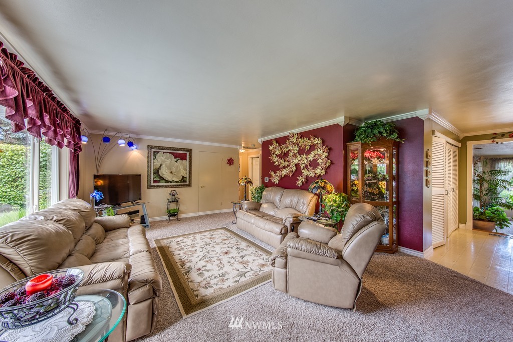 3510 Rasmussen Lane Bremerton, WA 98310 - Photo 8 of 25 Gallery Image 8