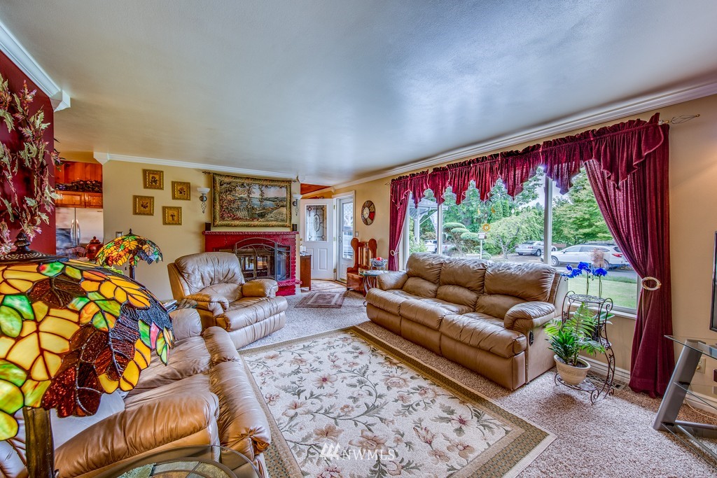 3510 Rasmussen Lane Bremerton, WA 98310 - Photo 9 of 25 Gallery Image 9