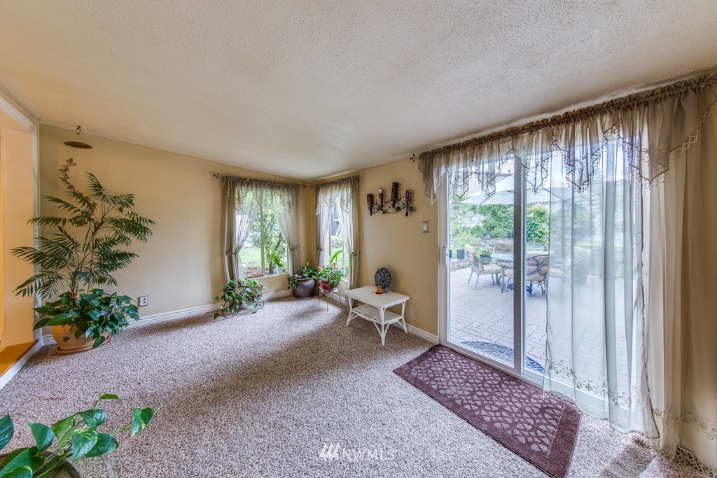 3510 Rasmussen Lane Bremerton, WA 98310 - Photo 10 of 25 Gallery Image 10