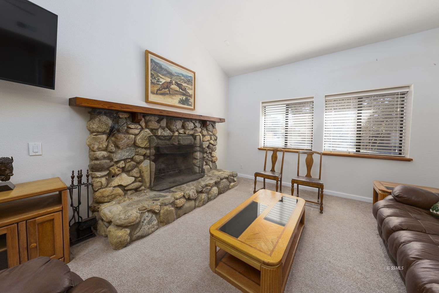 418 Mt Rainier Place Ridgecrest, CA 93555 - Photo 4 of 45 a living room with furniture and a flat screen tv