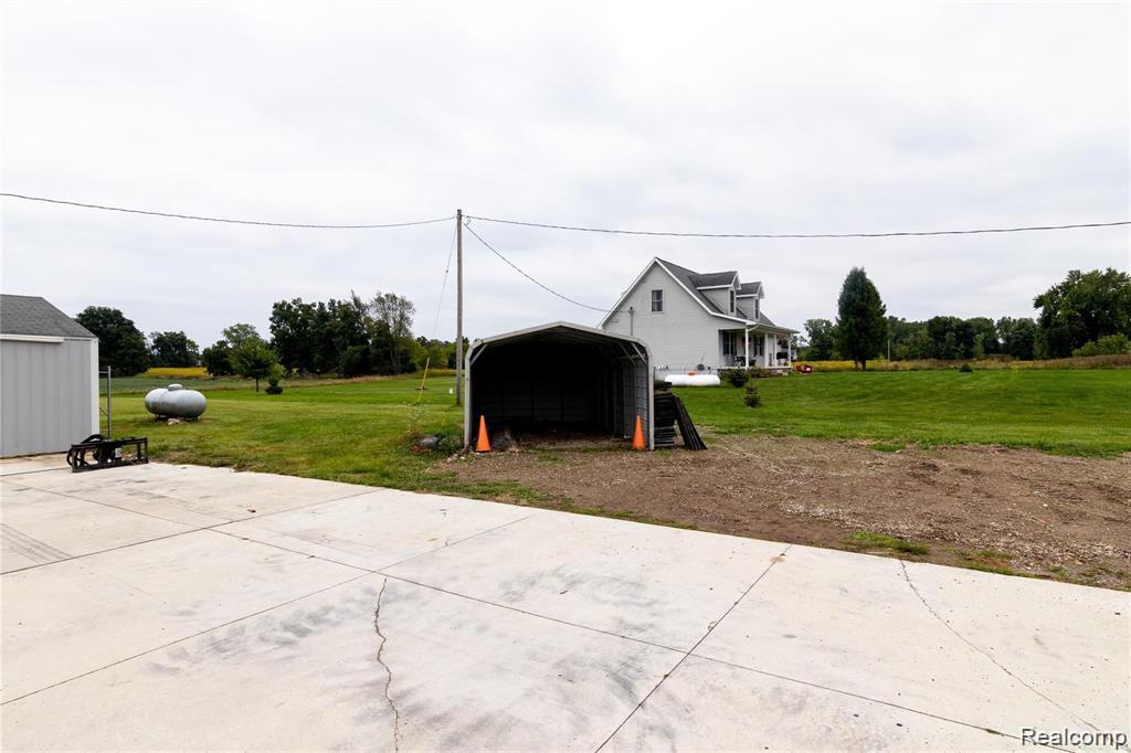 12559 Barnes Road Byron, MI 48418 - Photo 25 of 27