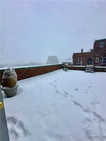 $184,900 | 731 W Ferry, Unit 6J, Buffalo, NY 14222