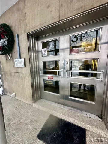 $184,900 | 731 W Ferry, Unit 6J, Buffalo, NY 14222
