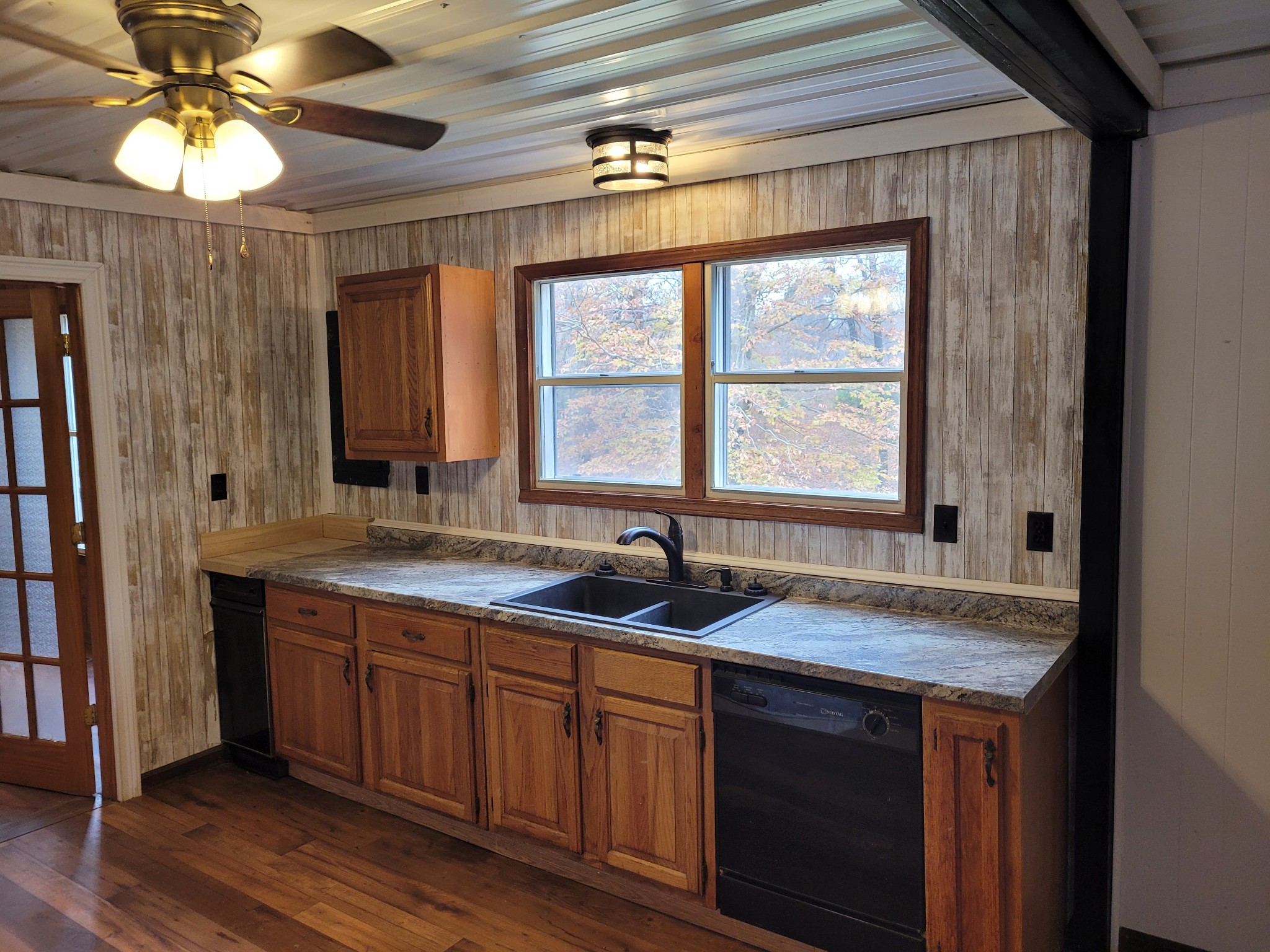 705 Booth McSwain Road Paris, TN 38242 - Photo 12 of 69