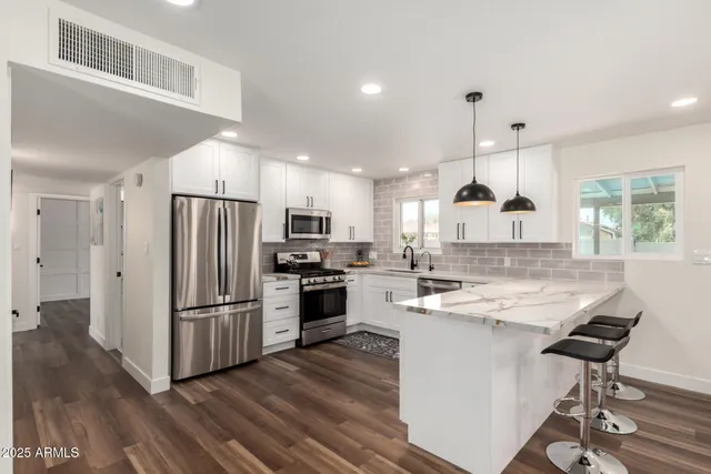 $4,200 | 1539 West 5th Street, Tempe, AZ 85281