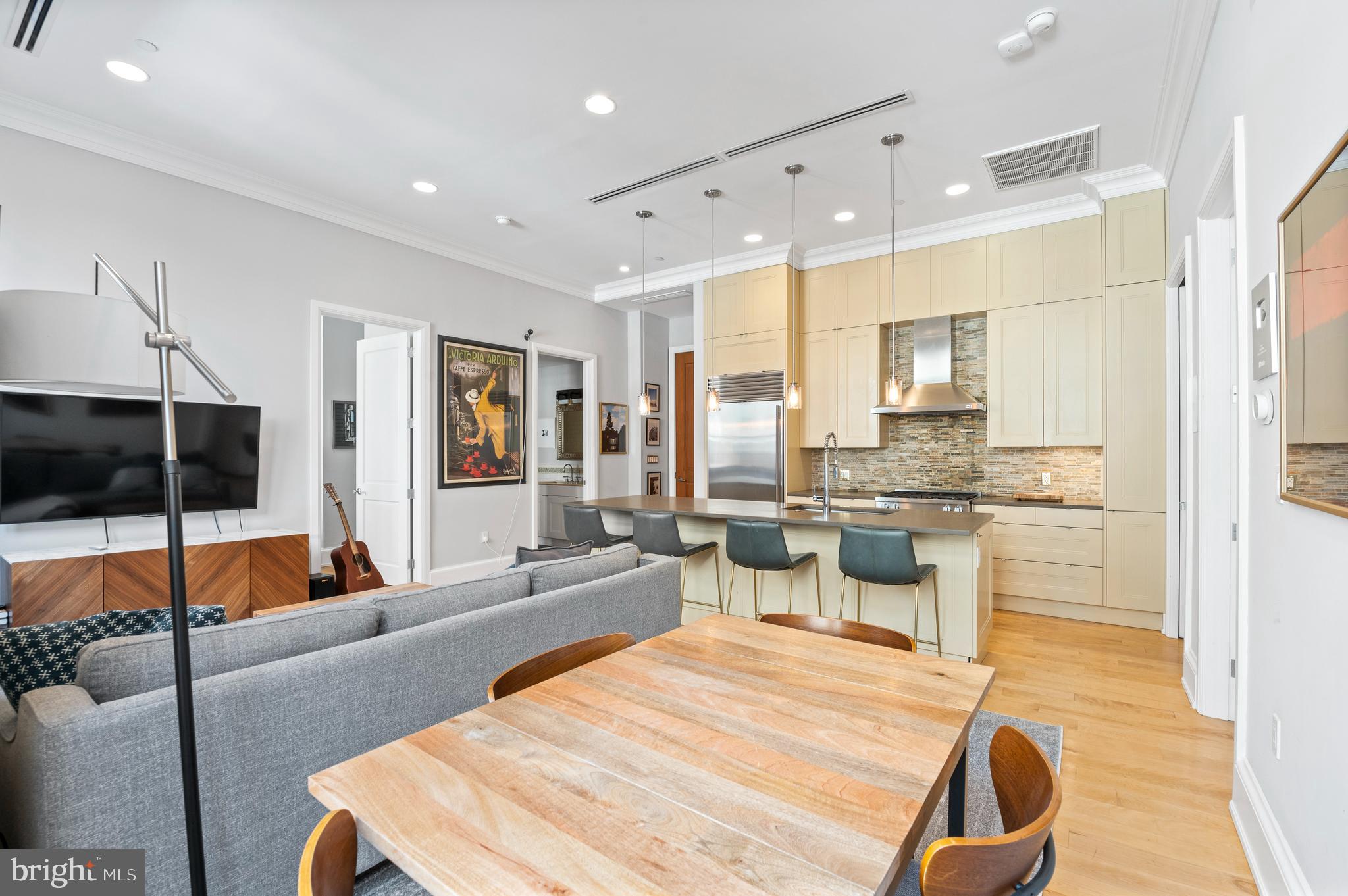421 Chestnut Street, Unit 404 Philadelphia, PA 19106 - Photo 24 of 30