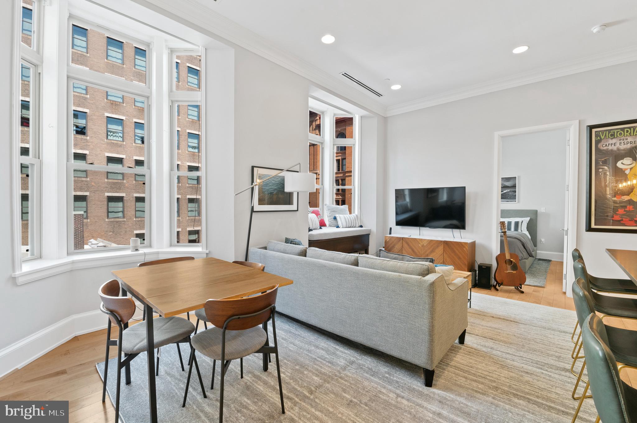 421 Chestnut Street, Unit 404 Philadelphia, PA 19106 - Photo 7 of 30