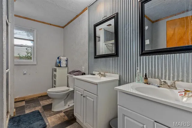 $71,900 | 107 Richard Street, Gillespie, IL 62033