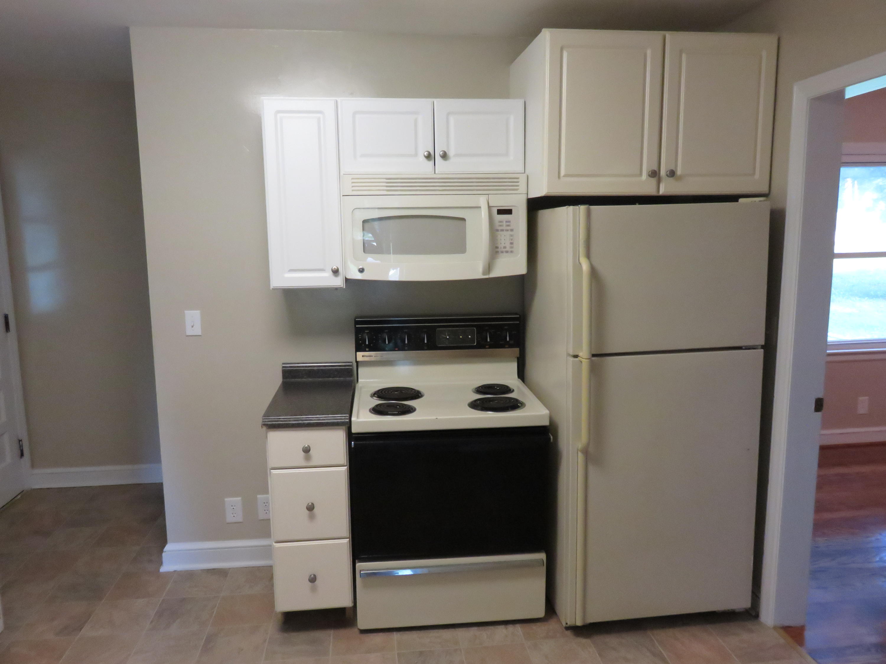 405 Dexter Road Roanoke, VA 24019 - Photo 4 of 14 Kit (2)