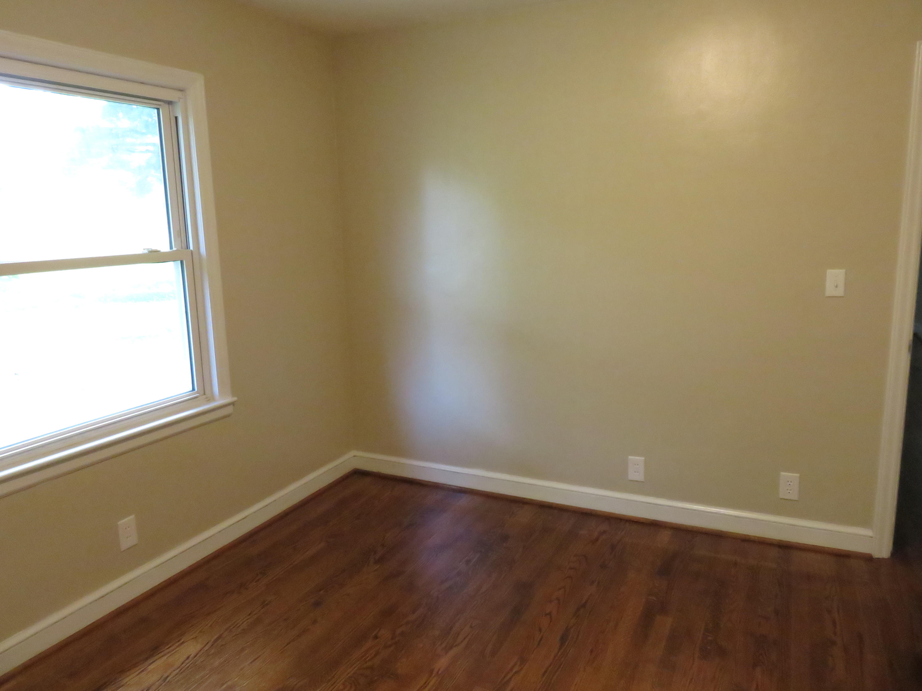 405 Dexter Road Roanoke, VA 24019 - Photo 6 of 14 Bedroom 1