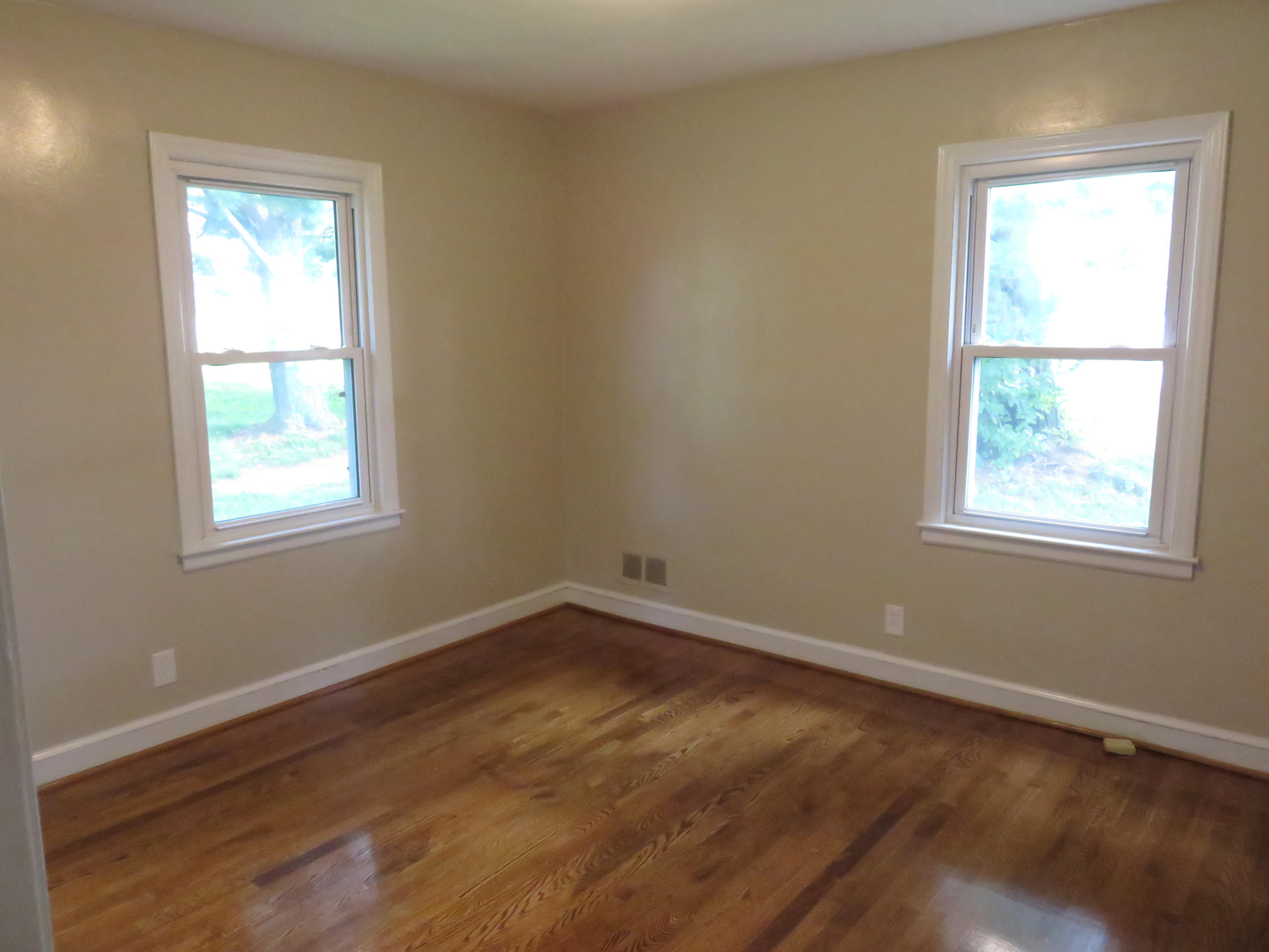 405 Dexter Road Roanoke, VA 24019 - Photo 7 of 14 Bedroom 2