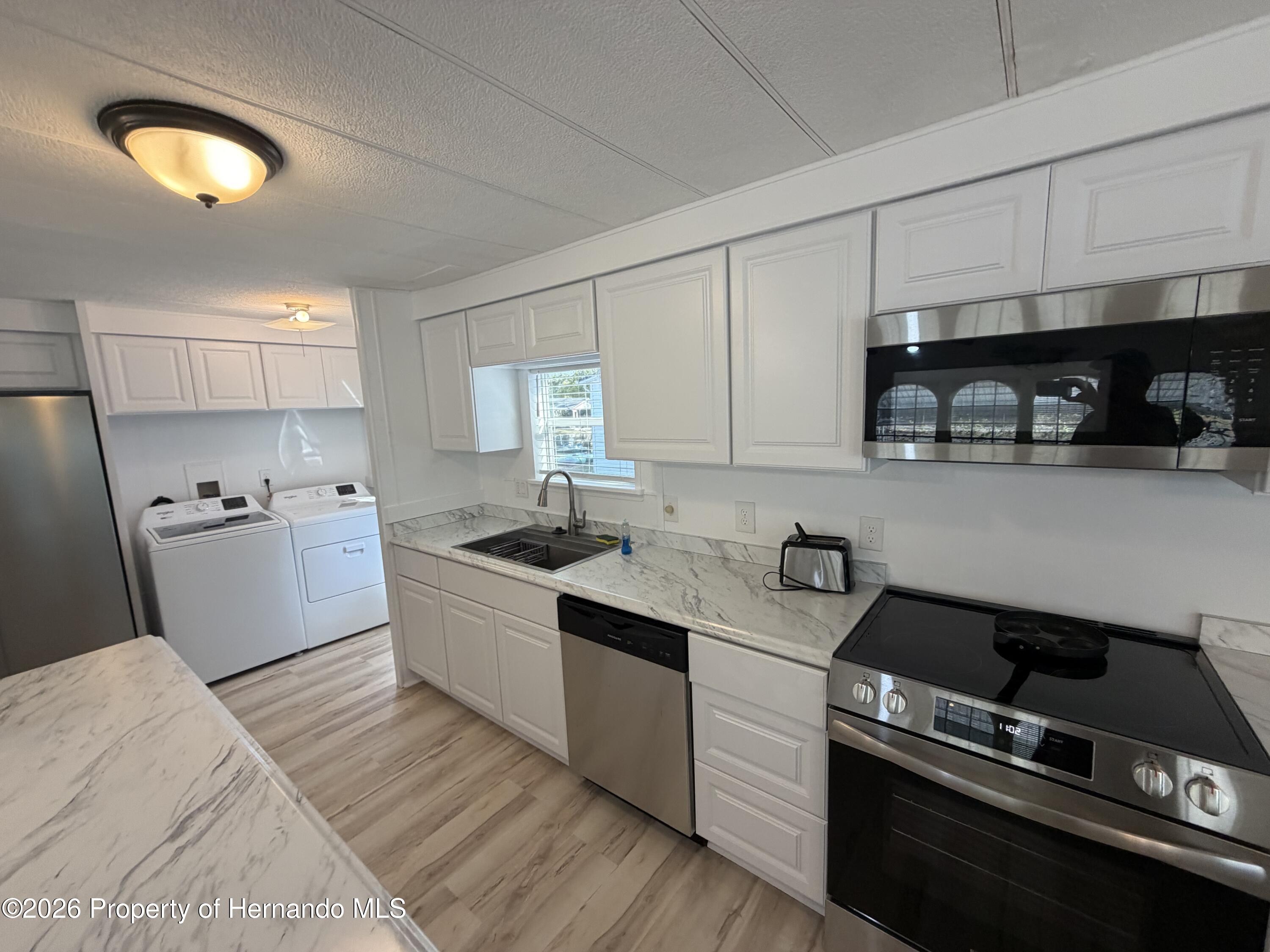 7196 Westwind Street Weeki Wachee, FL 34607 - Photo 24 of 37 Gallery Image 24