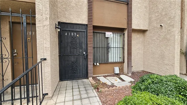 $1,750 | 4189 Mississippi Avenue, Las Vegas, NV 89103