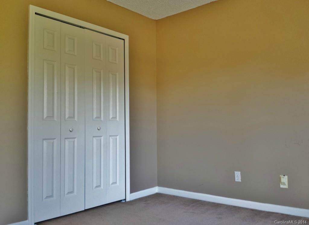 11414 Gold Pan Road Charlotte, NC 28215 - Photo 21 of 24