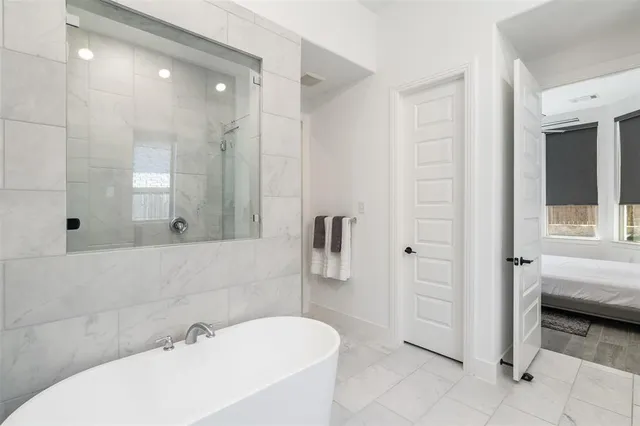 $590,000 | 9428 Voyager Vista, Oak Point, TX 75068