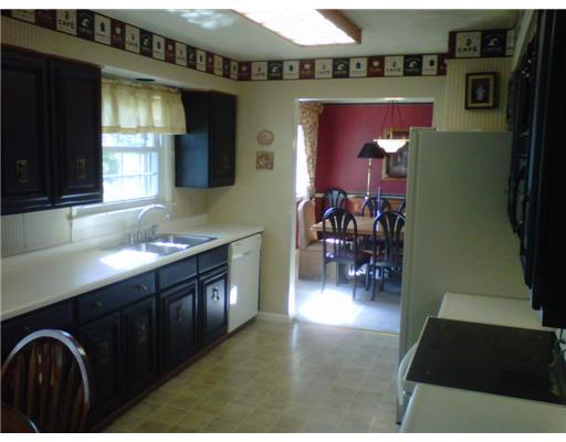 369 Ceylon Road Carmichaels, PA 15320 - Photo 4 of 14 Kitchen.