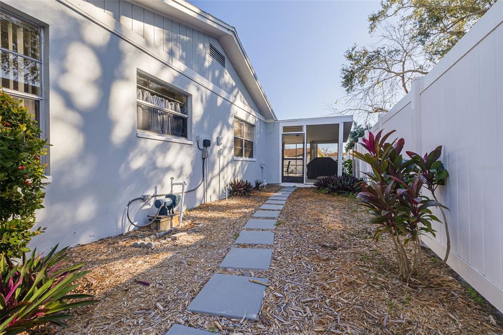 2959 Hickory Court Dunedin, FL 34698 - Photo 29 of 30