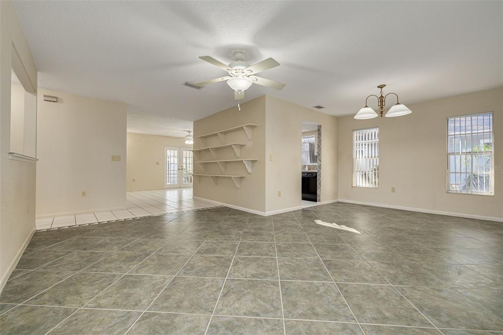 2959 Hickory Court Dunedin, FL 34698 - Photo 4 of 30