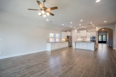 $449,900 | 7845 Charter Hill Drive, Magnolia, TX 77354