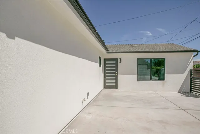$3,900 | 10424 Woodley Avenue, Granada Hills, CA 91344