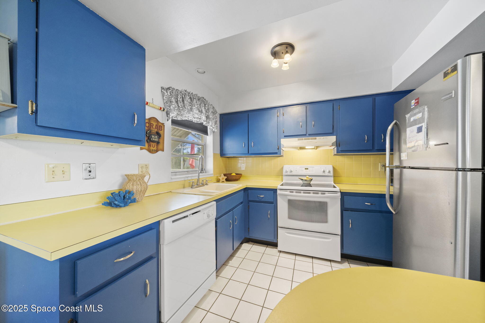 1242 Creel Road Northeast Palm Bay, FL 32905 - Photo 10 of 25 38-web-or-mls-1242-creel-rd