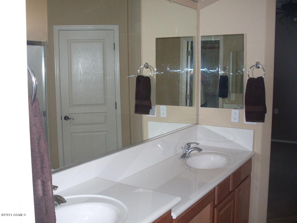 44492 Copper Trail Maricopa, AZ 85139 - Photo 13 of 19 z