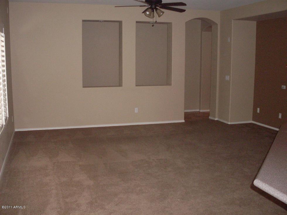 44492 Copper Trail Maricopa, AZ 85139 - Photo 7 of 19 z