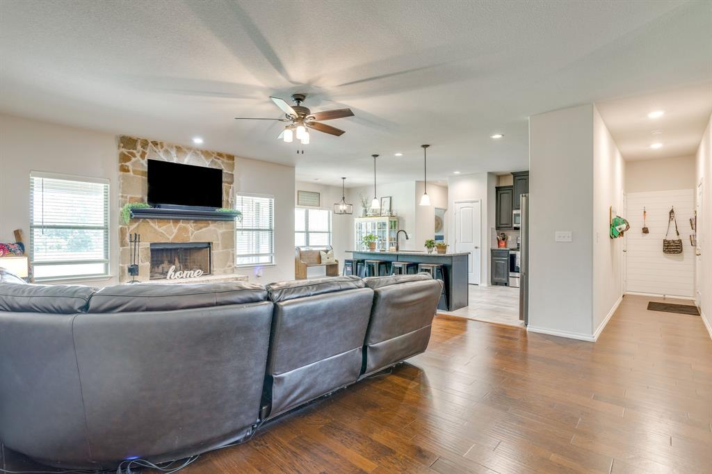7809 Emersyn Drive Rio Vista, TX 76093 - Photo 11 of 40