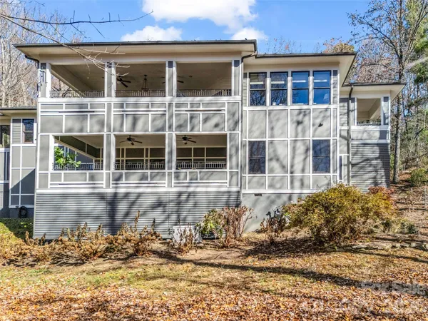$1,500,000 | 720 Overlook Drive, Flat Rock, NC 28731
