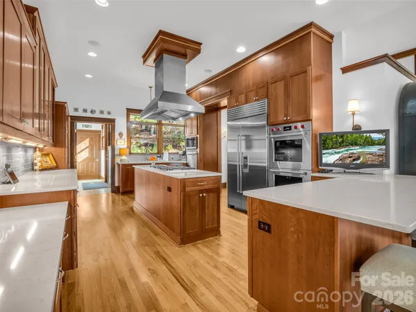 $1,500,000 | 720 Overlook Drive, Flat Rock, NC 28731