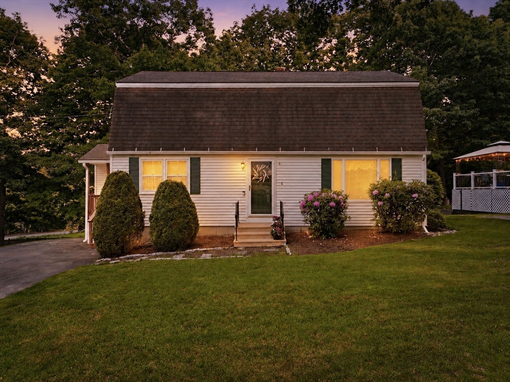 3 Barrows Road Worcester, MA 01609 - Photo 2 of 40