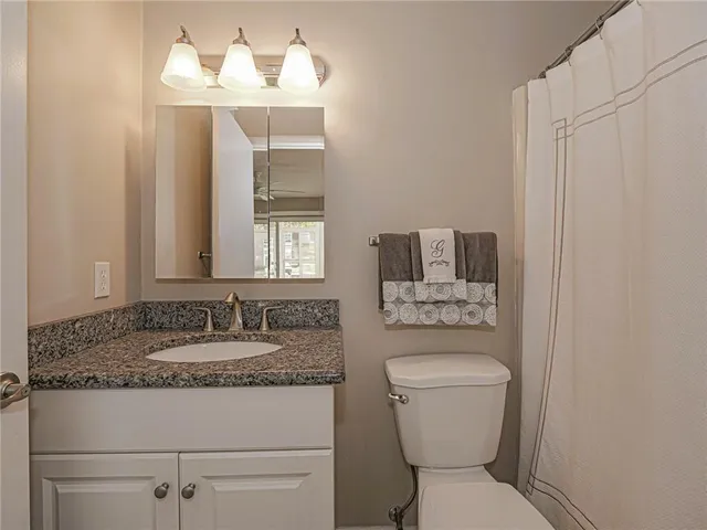 $1,500 | 73 Royal Oak Court, Unit 103, Vero Beach, FL 32962