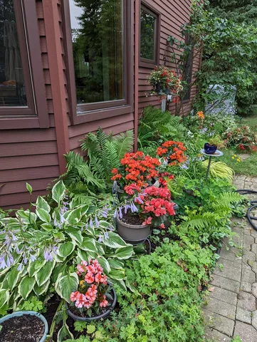 $600,000 | 716 West Techny Road, Arlington Heights, IL 60004