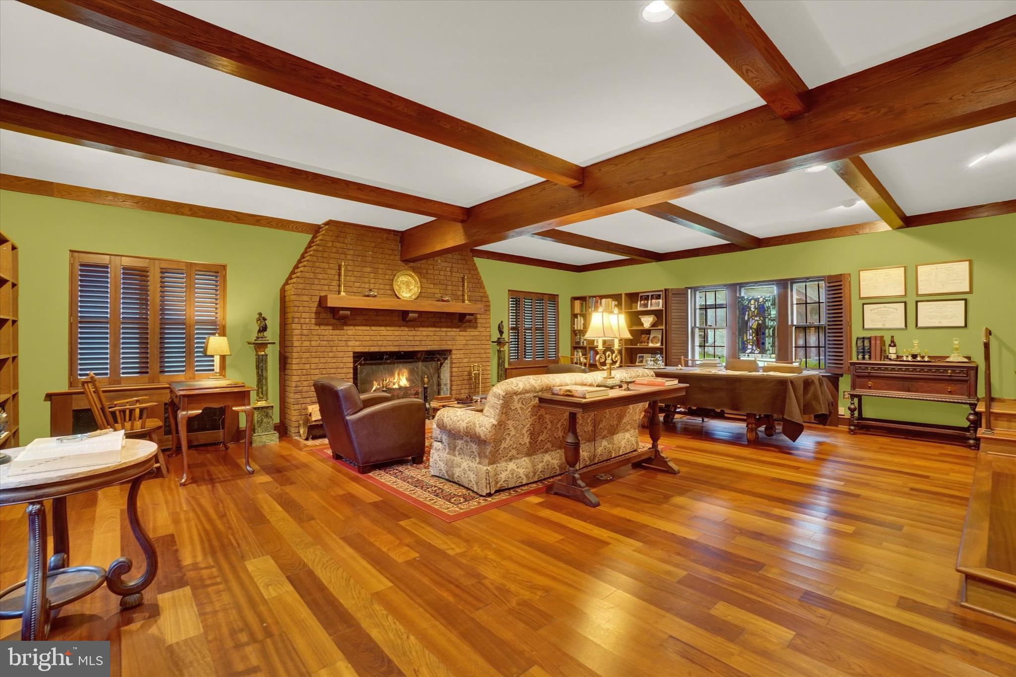 180 Candy Road Mohnton, PA 19540 - Photo 8 of 58 Library