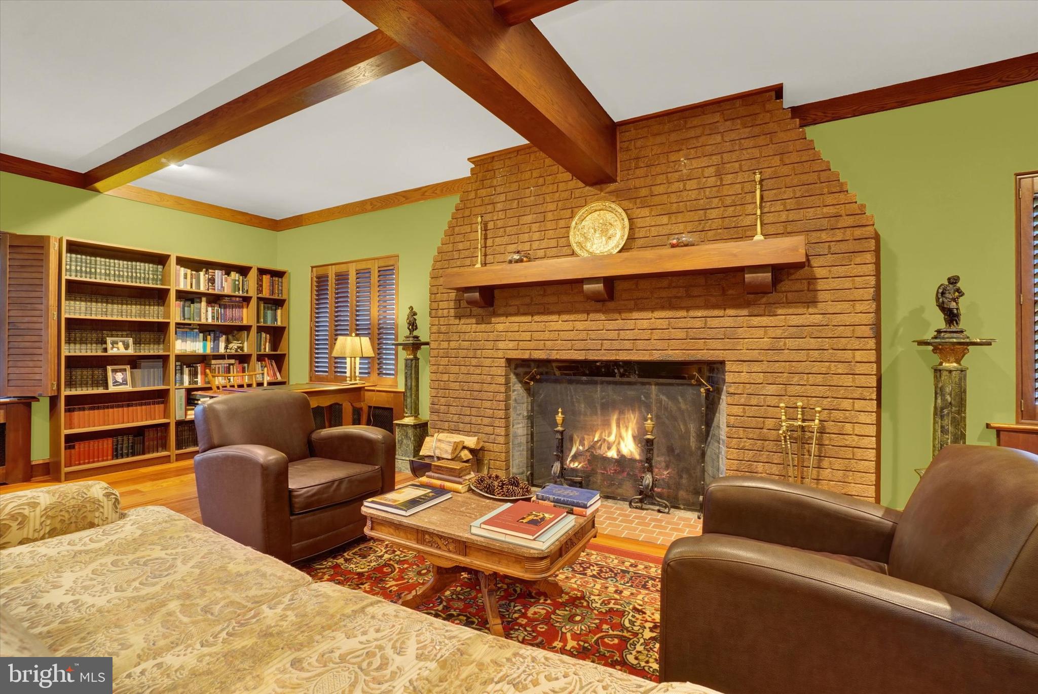 180 Candy Road Mohnton, PA 19540 - Photo 9 of 58 Library