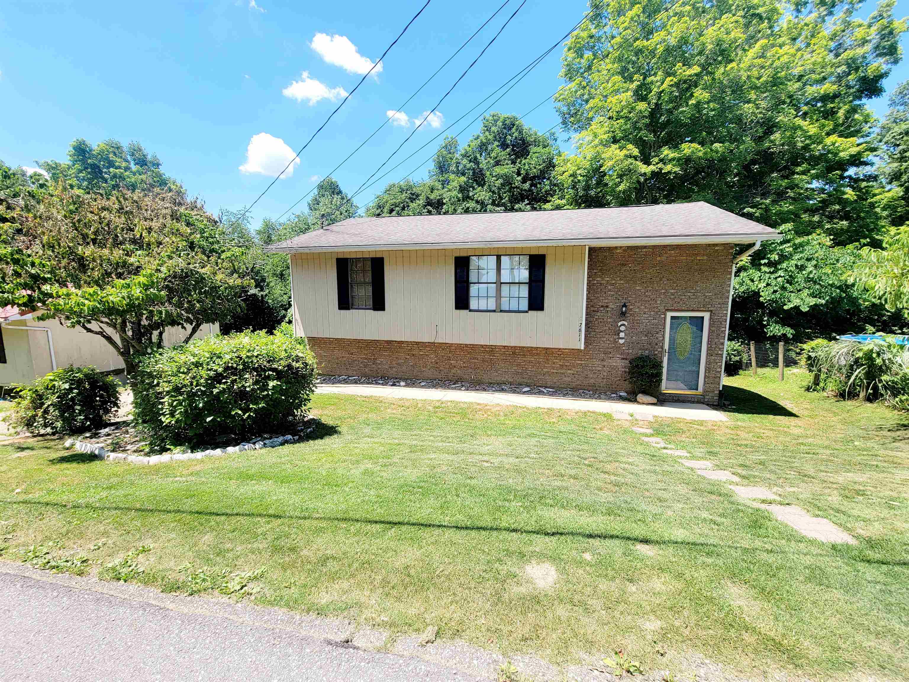 7611 Patrick Road Ashland, KY 41102 - Photo 1 of 1 Gallery Image 1