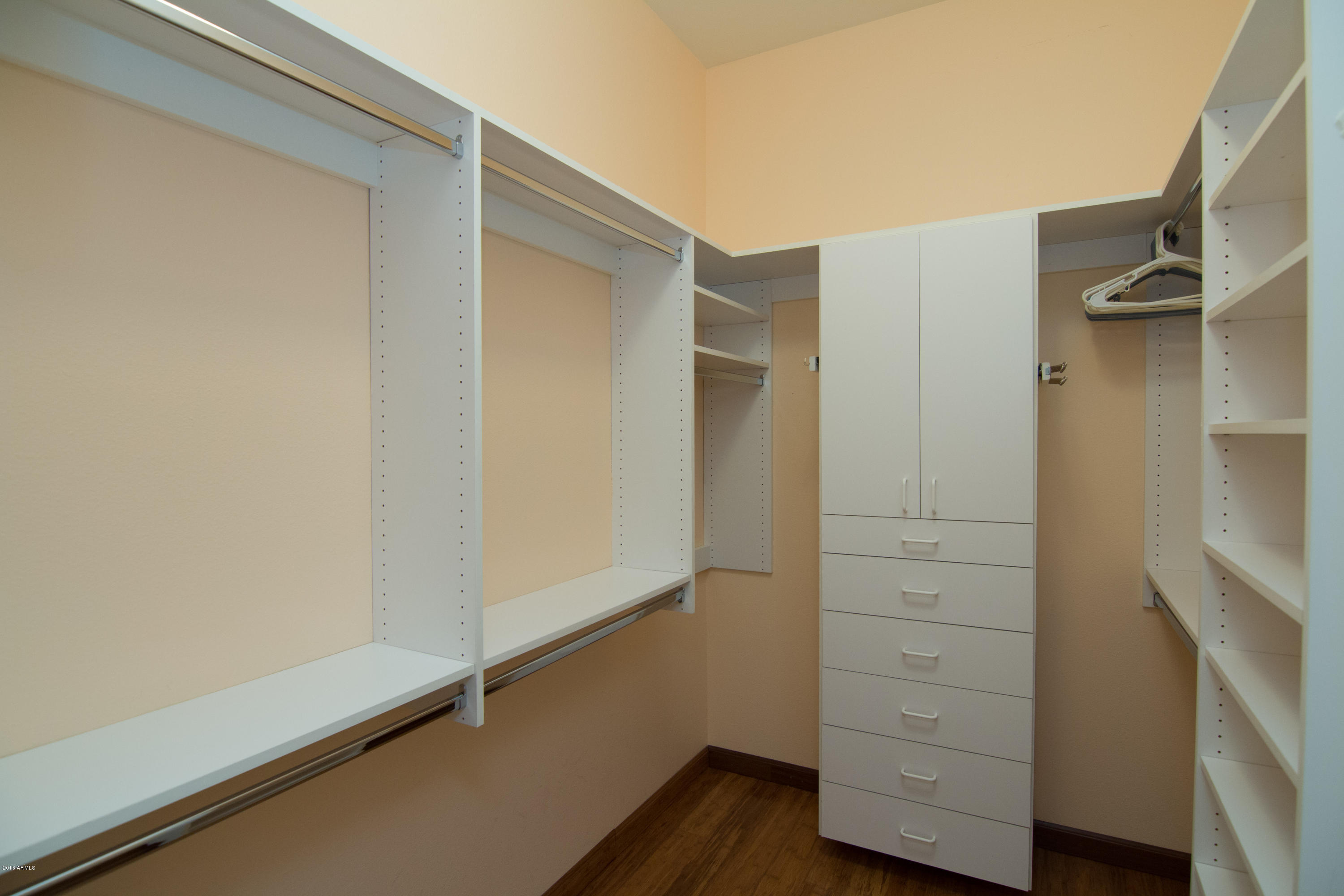 8270 North Hayden Road, Unit 1038 Scottsdale, AZ 85258 - Photo 23 of 60 Master closet