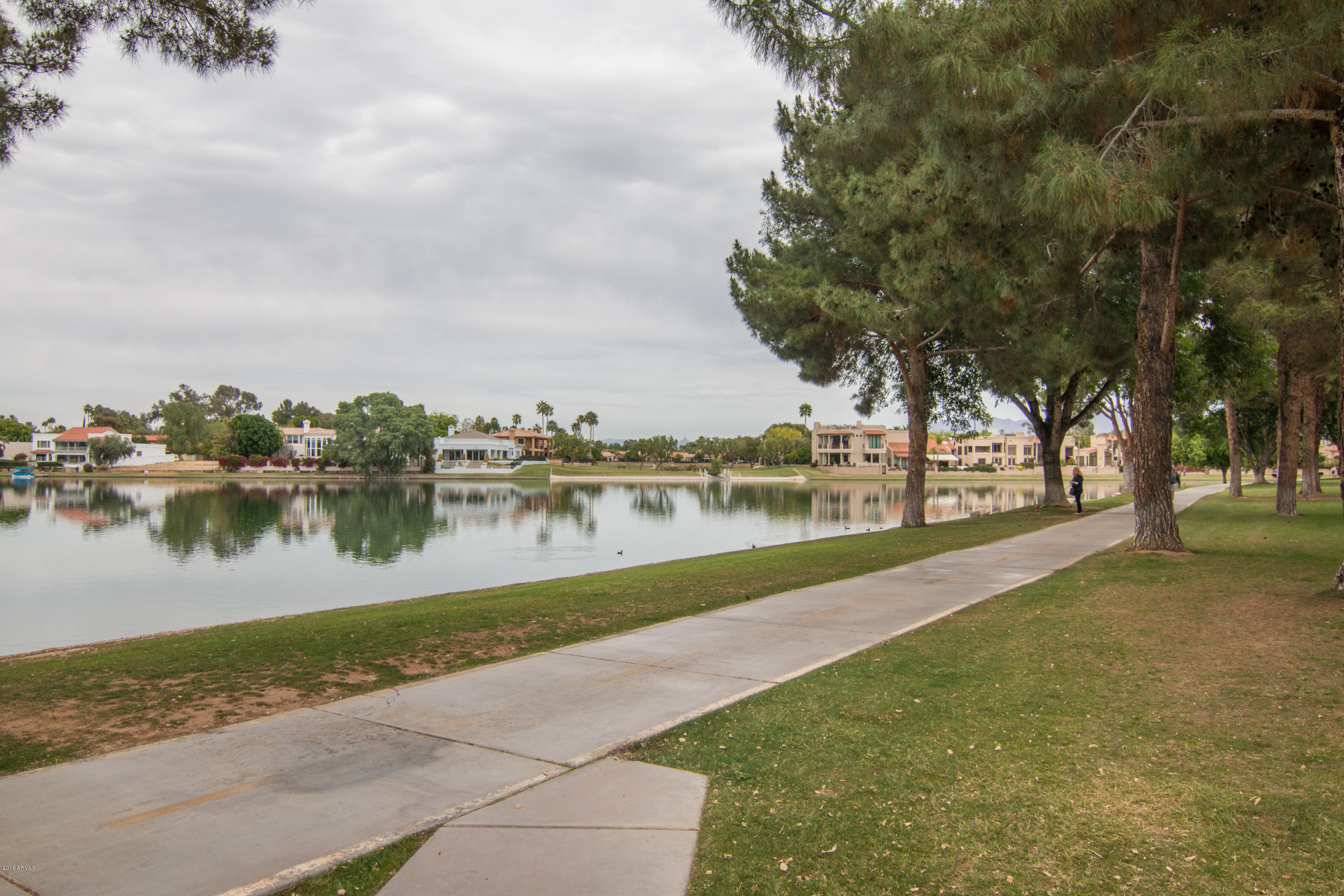 8270 North Hayden Road, Unit 1038 Scottsdale, AZ 85258 - Photo 39 of 60 Walk or Bike along Lake