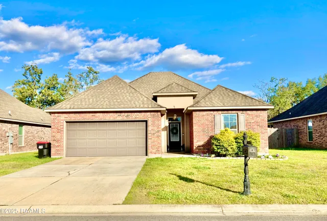 $230,000 | 108 Hunters Hill Drive, Duson, LA 70529