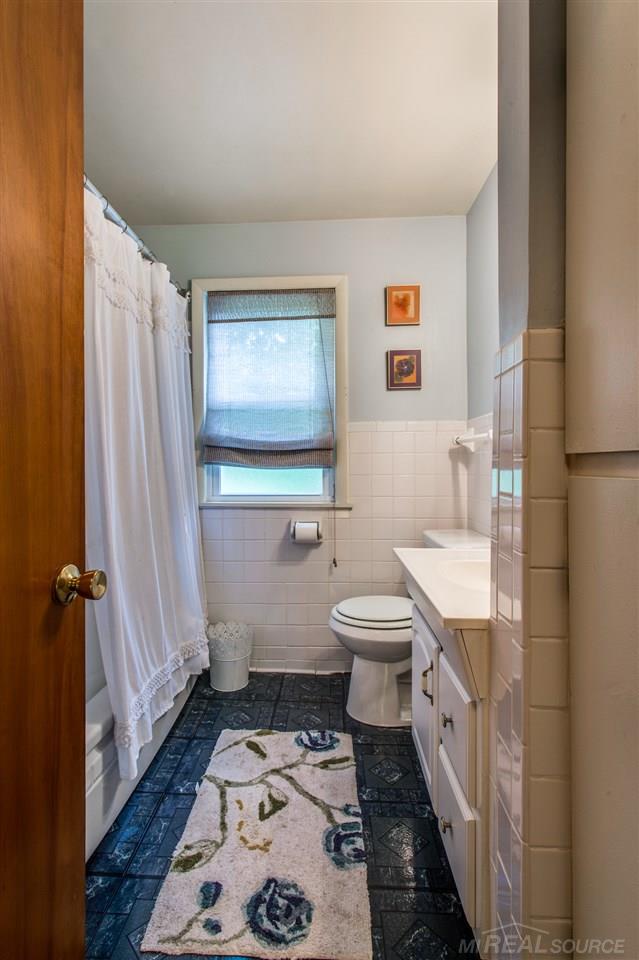 3352 Metcalf Road Fort Gratiot, MI 48059 - Photo 22 of 32 Full Bath
