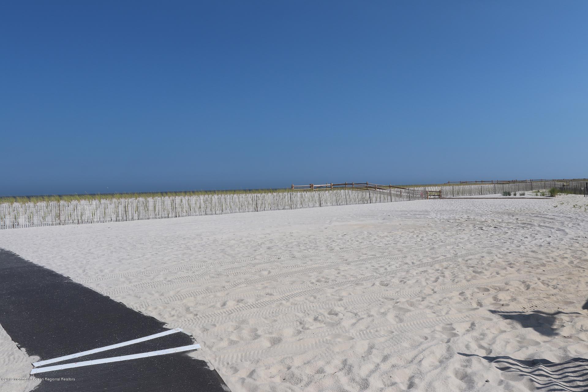 21 Silver Beach Road Lavallette, NJ 08735 - Photo 19 of 25