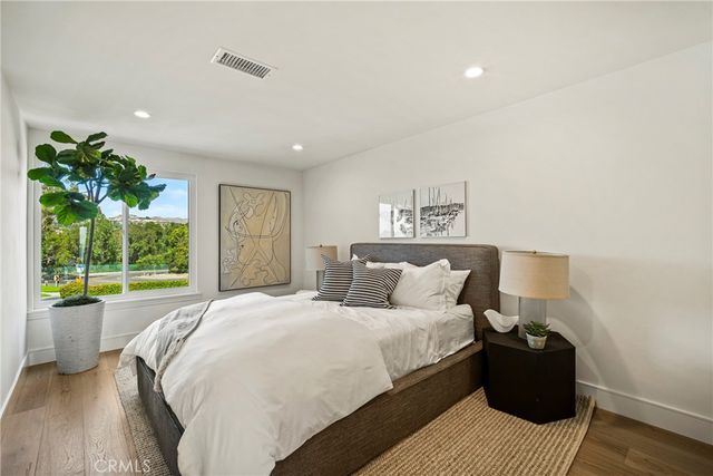 $1,950,000 | 26036 View Point Drive East, Unit 93, Dana Point, CA 92624