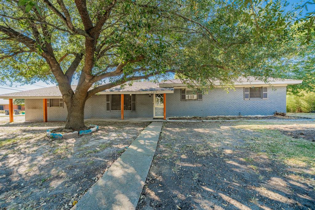 1315 Gateway Drive Wills Point, TX 75169 - Photo 1 of 36