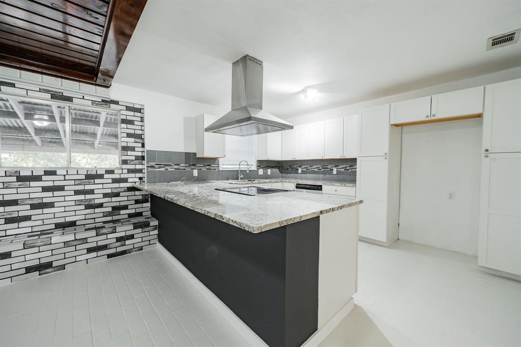 1315 Gateway Drive Wills Point, TX 75169 - Photo 11 of 36