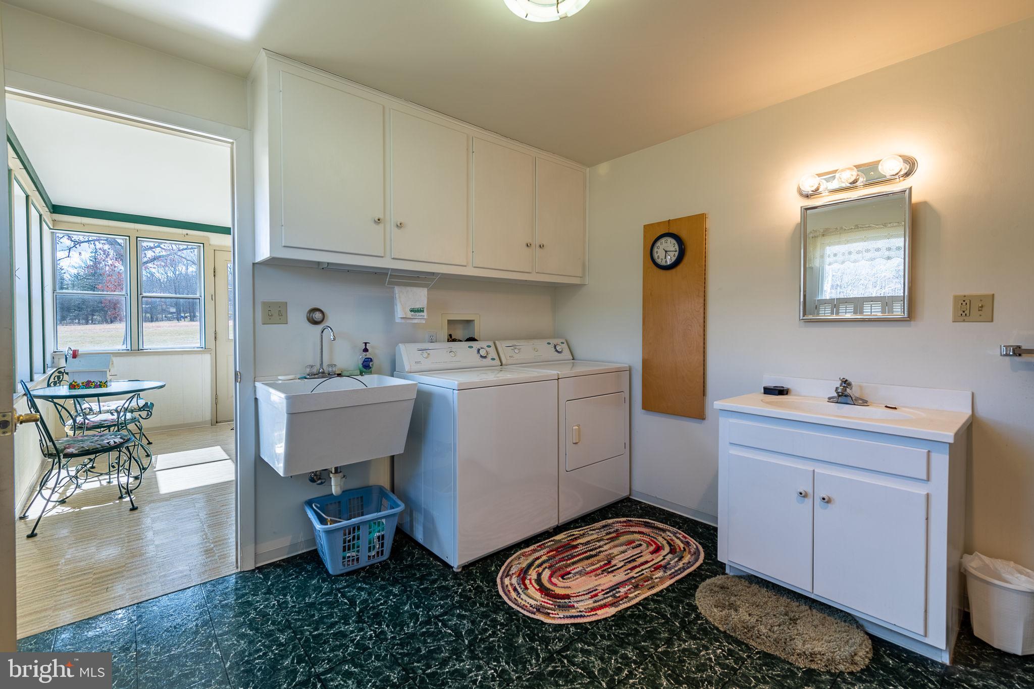 4981 Cold Run Valley Road Berkeley Springs, WV 25411 - Photo 8 of 38 Laundry/Full Bath