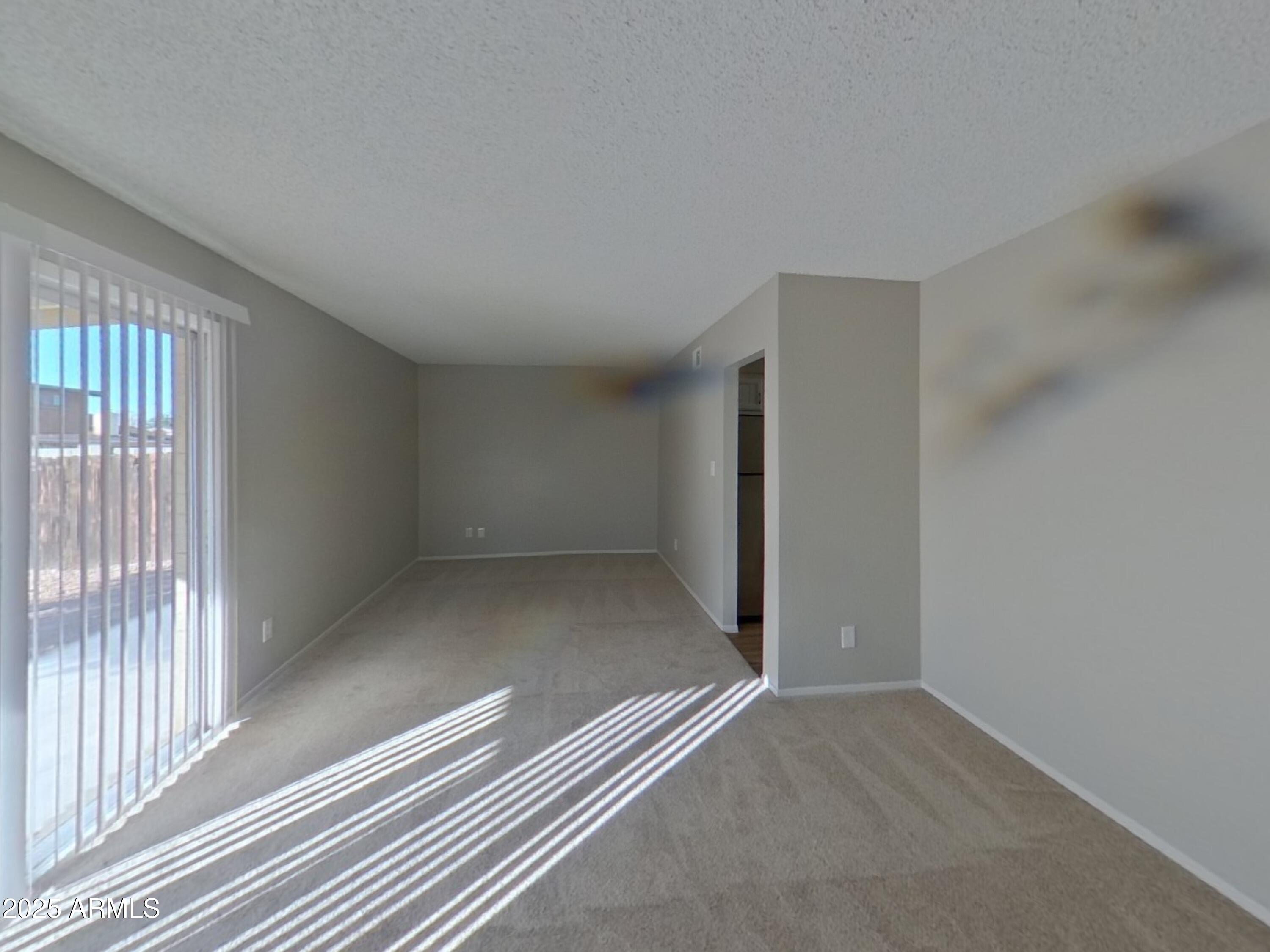 1013 West Anderson Drive Phoenix, AZ 85023 - Photo 3 of 16 2_Image_kGjUvMYQM7