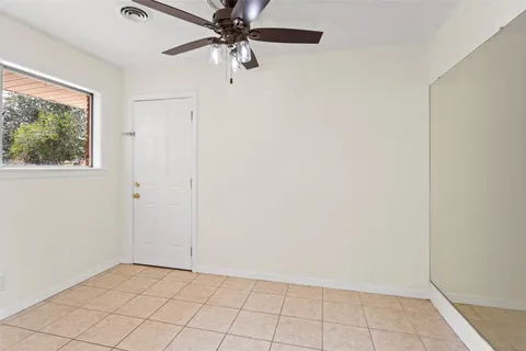 $299,000 | 3601 East Jasmine Street, Pearland, TX 77581