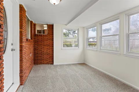 $299,000 | 3601 East Jasmine Street, Pearland, TX 77581